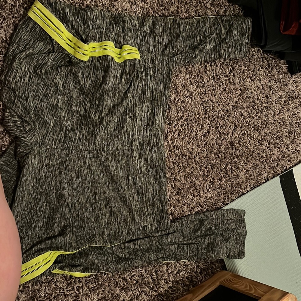 Grey leggings